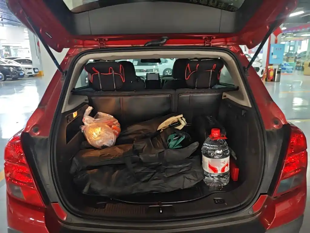Chevrolet Trax — миниатюра 19