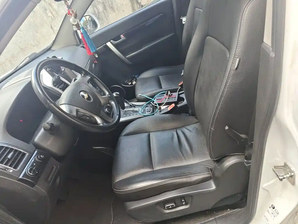 Chevrolet Captiva — миниатюра 12
