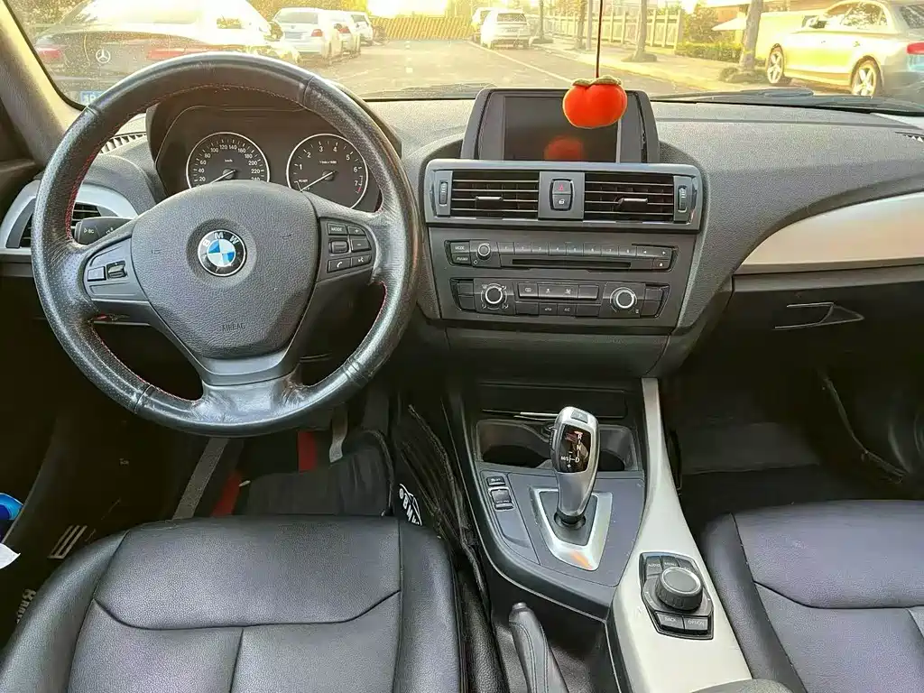BMW 1 Series (Import) — миниатюра 3