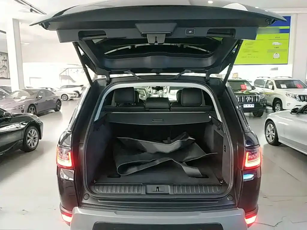 Land Rover Sport — миниатюра 19