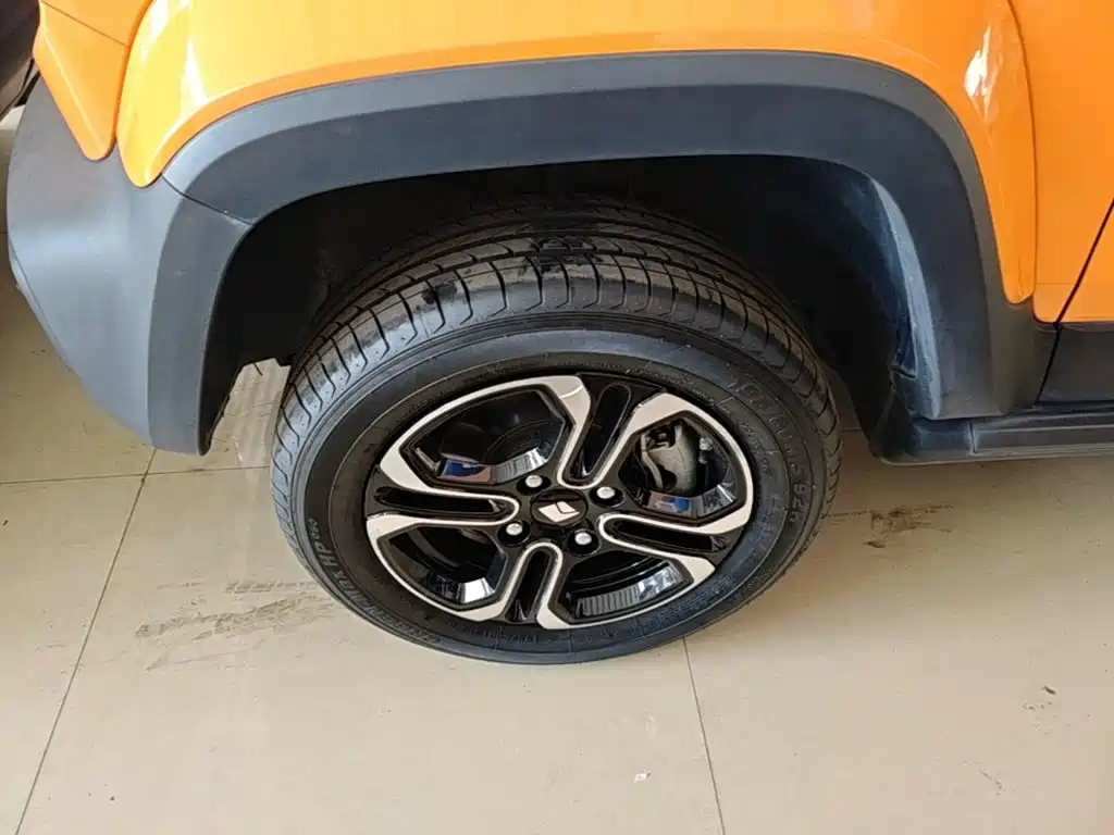 Baojun Yueye — миниатюра 23