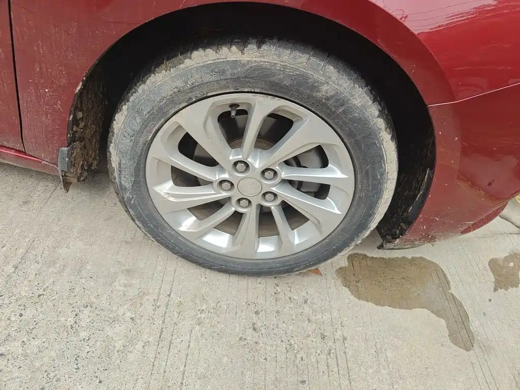 Buick Verano — миниатюра 24