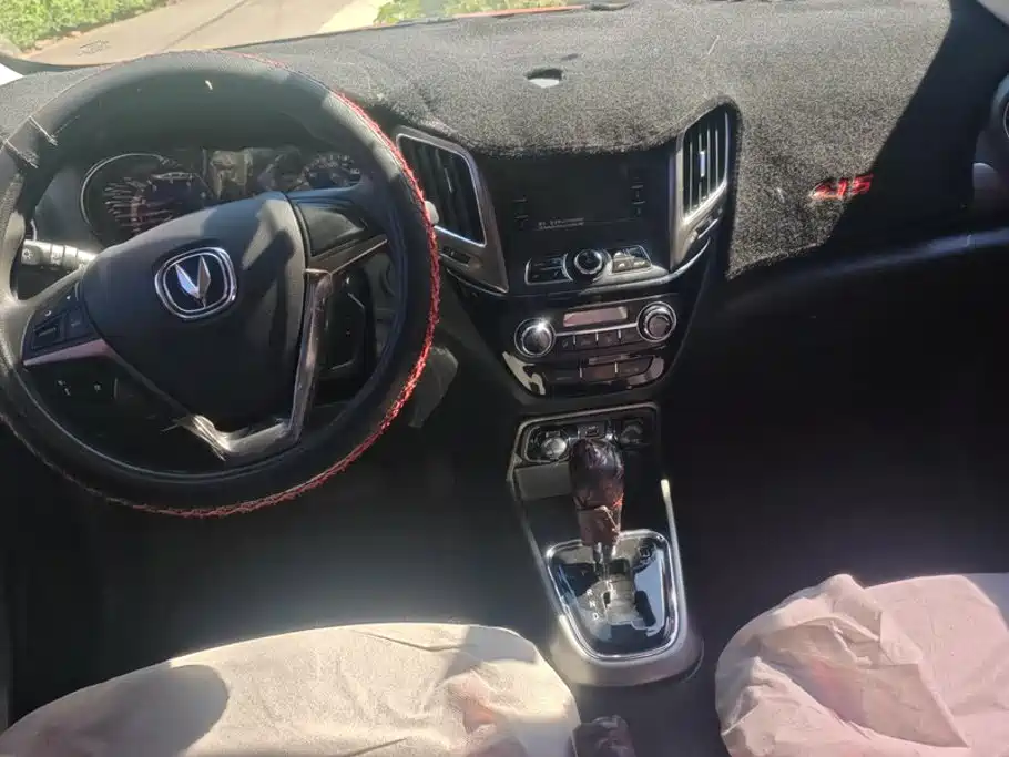 Changan CS15 — миниатюра 12