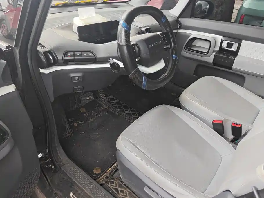 Baojun KiWi EV — миниатюра 9