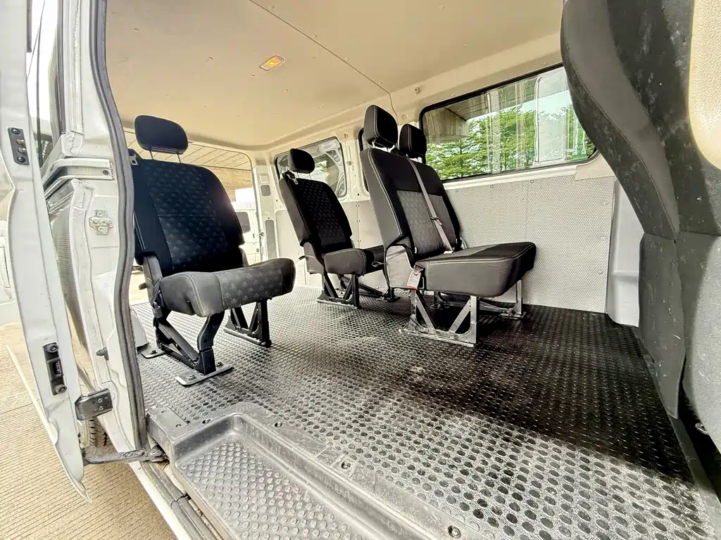 MAXUS V80 — миниатюра 13