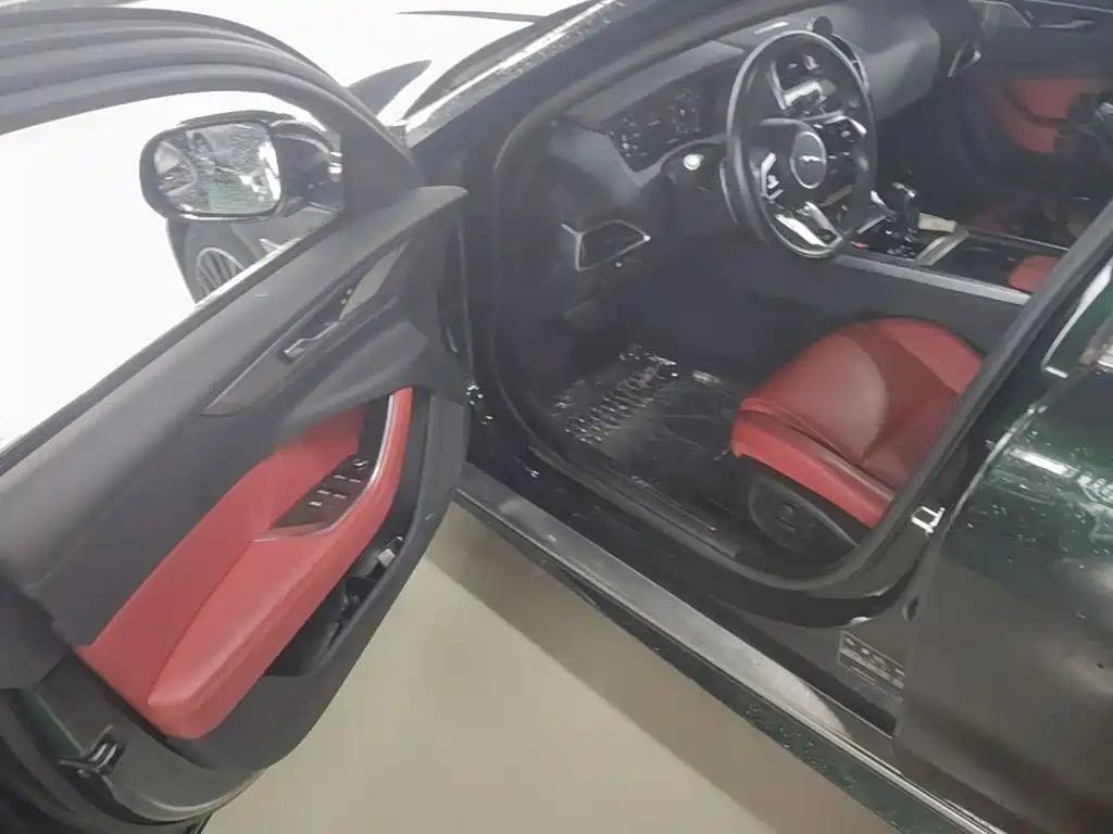 Jaguar XEL — миниатюра 16