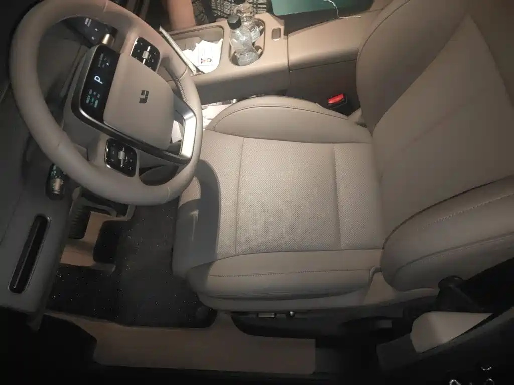 Li Auto Li i6 — миниатюра 16
