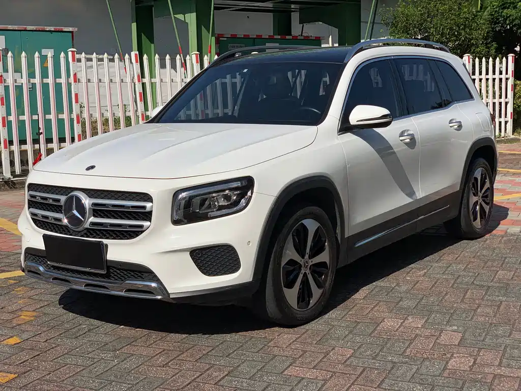 Mercedes-Benz GLB