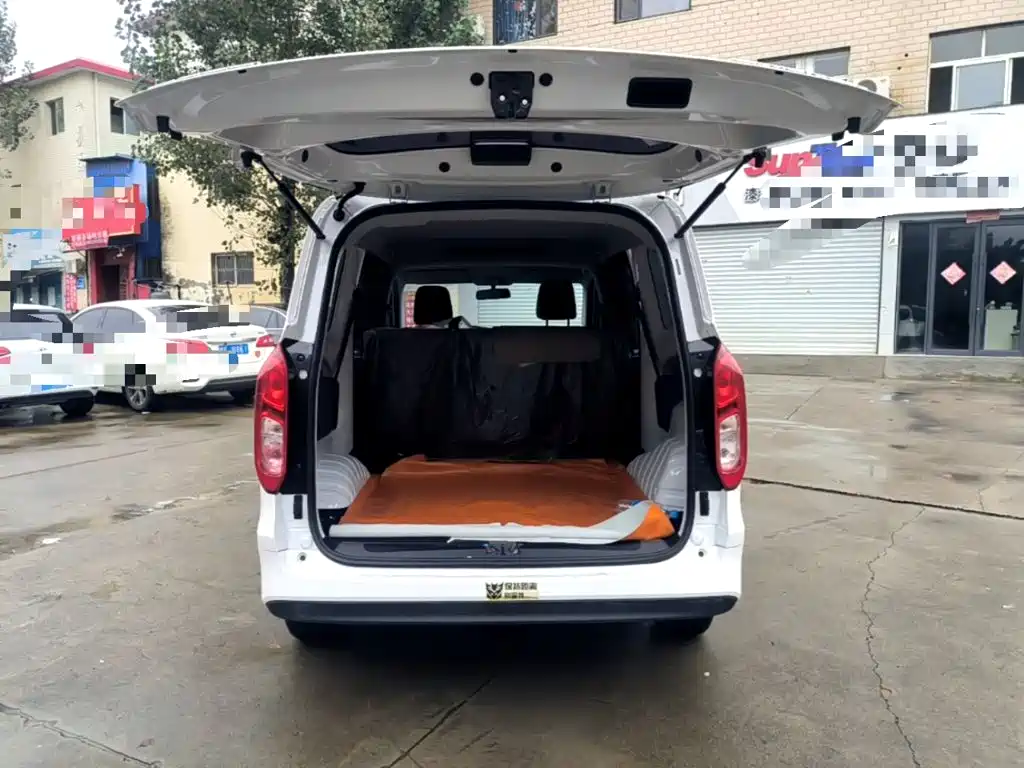 Wuling Hongguang EV — миниатюра 19