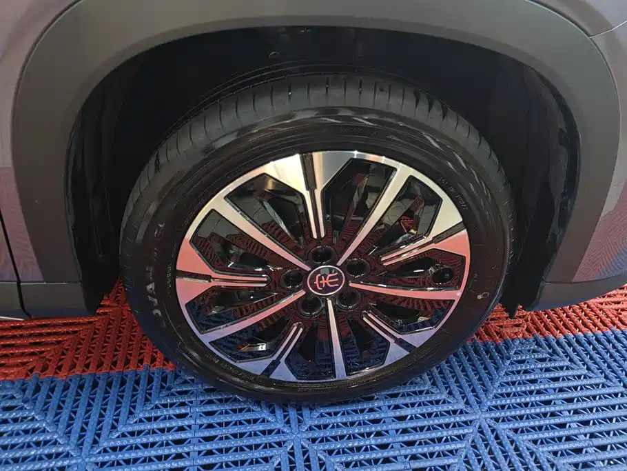 BYD Song Ultra — миниатюра 6