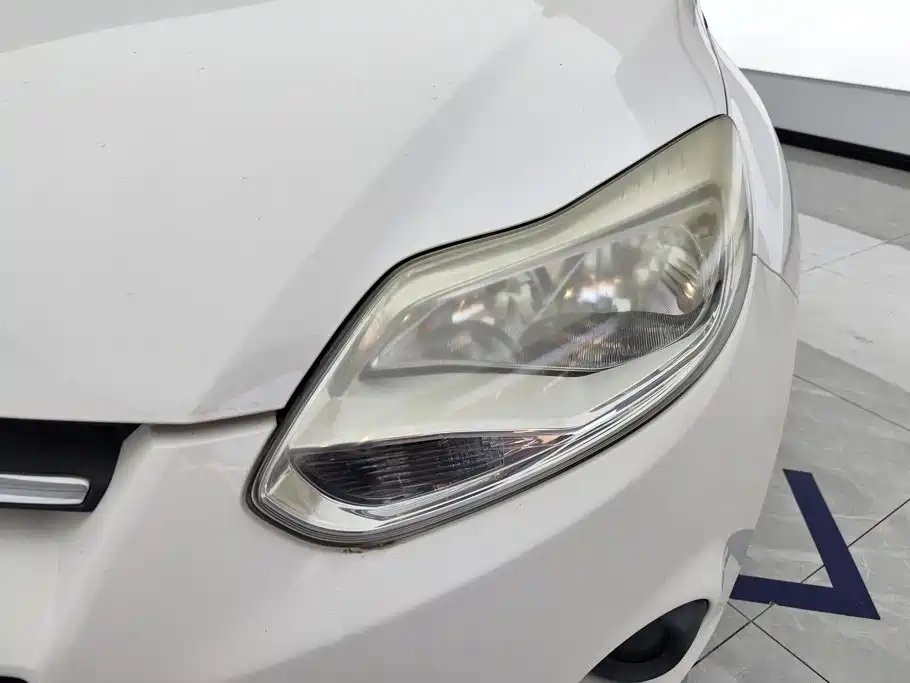 Ford Focus — миниатюра 5
