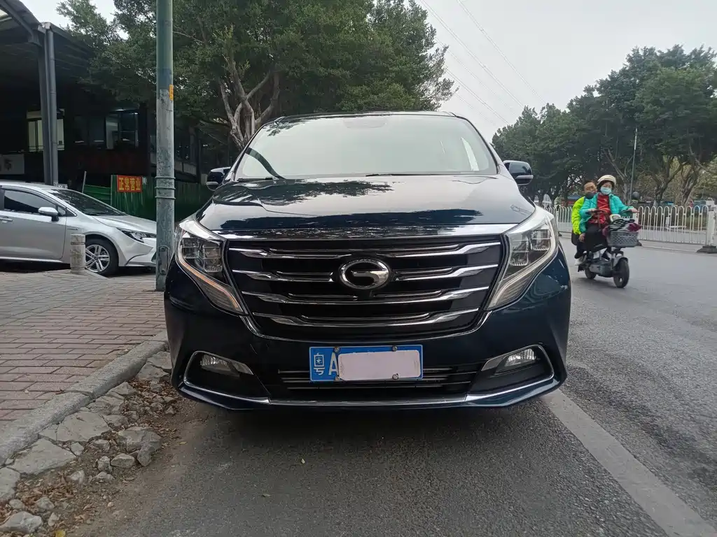 GAC TRUMPCHI M8