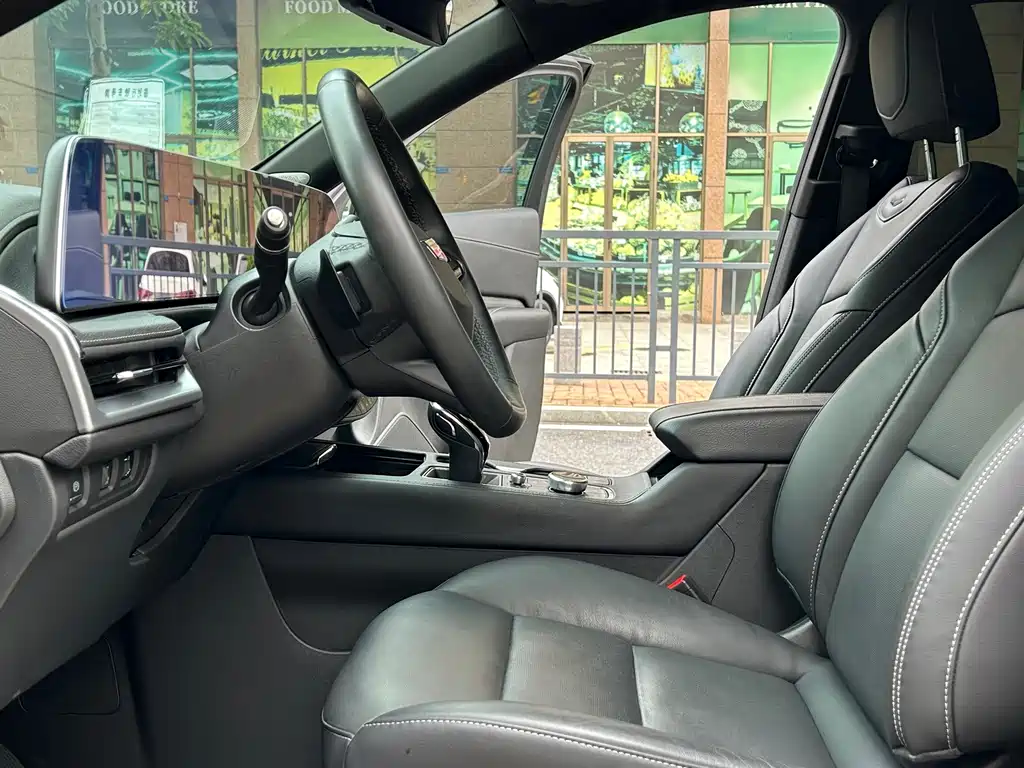 Cadillac XT4 — миниатюра 23