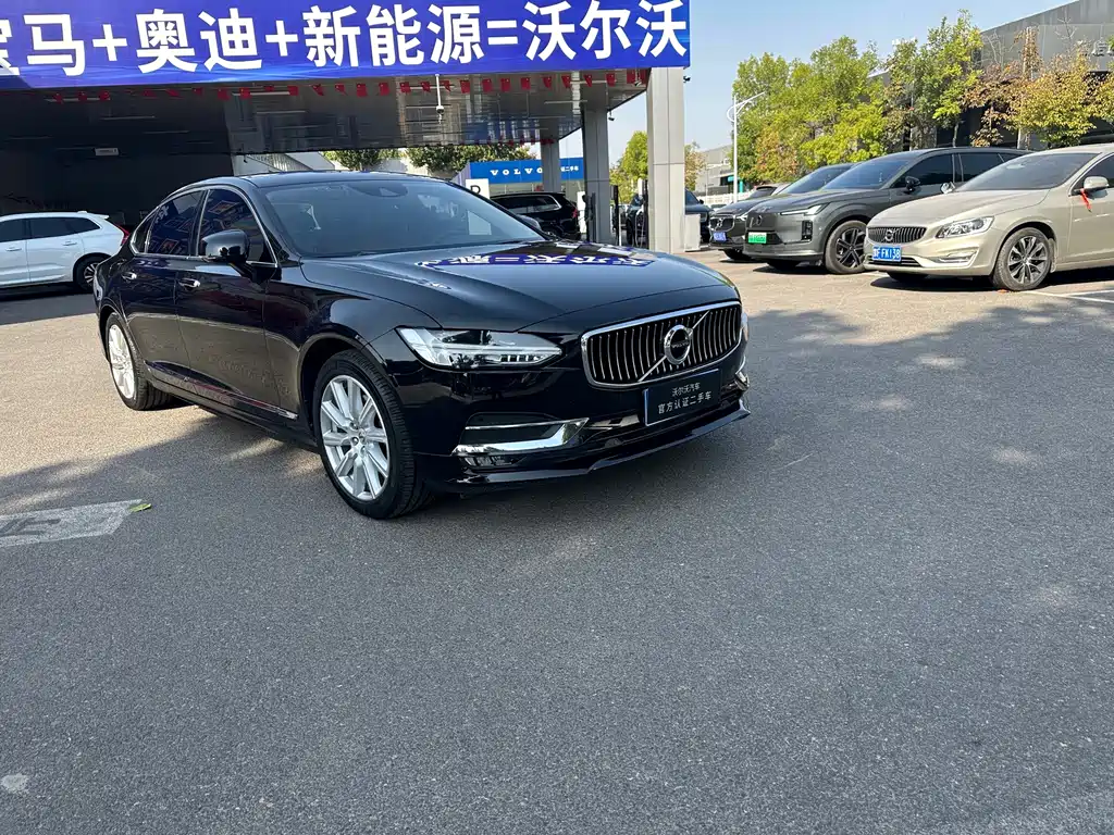 Volvo S90 — миниатюра 3