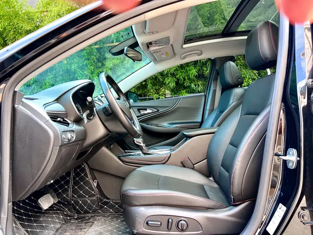 Chevrolet Malibu XL — миниатюра 9