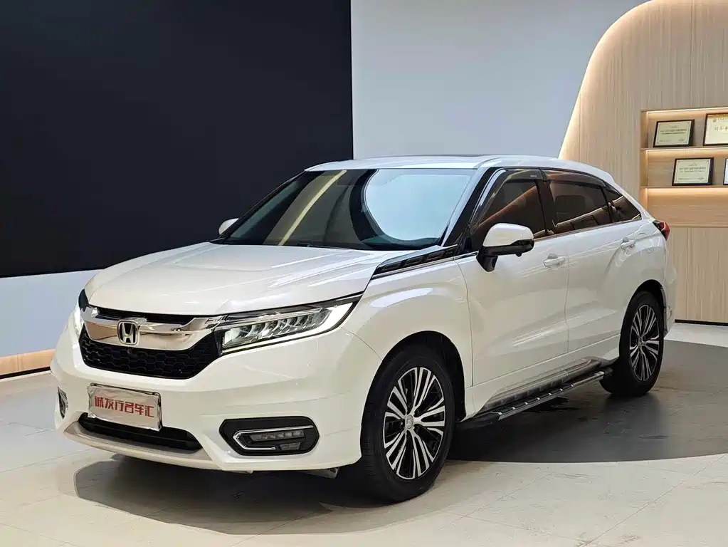 Купить Honda Avancier