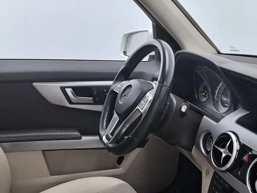 Mercedes-Benz GLK-Class — миниатюра 22