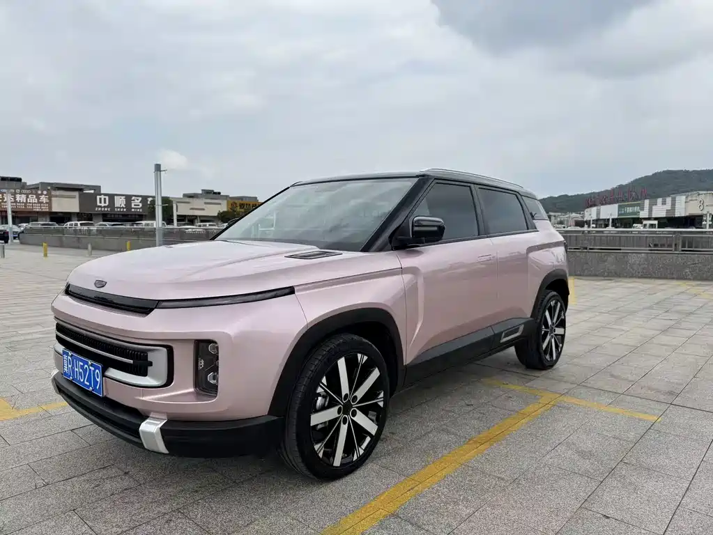 Geely Icon