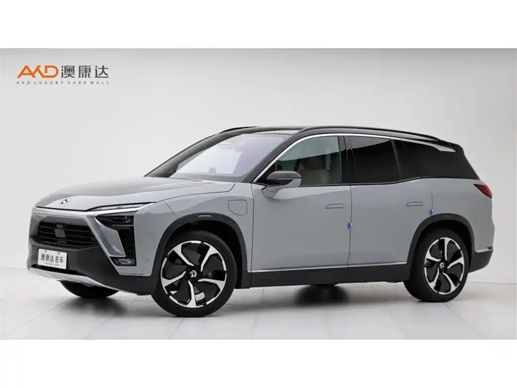 NIO ES8