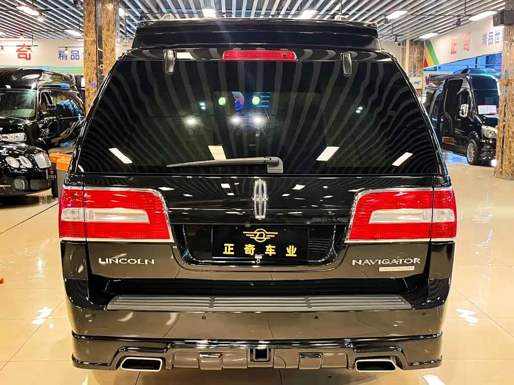 Lincoln Navigator 2016 5.4L