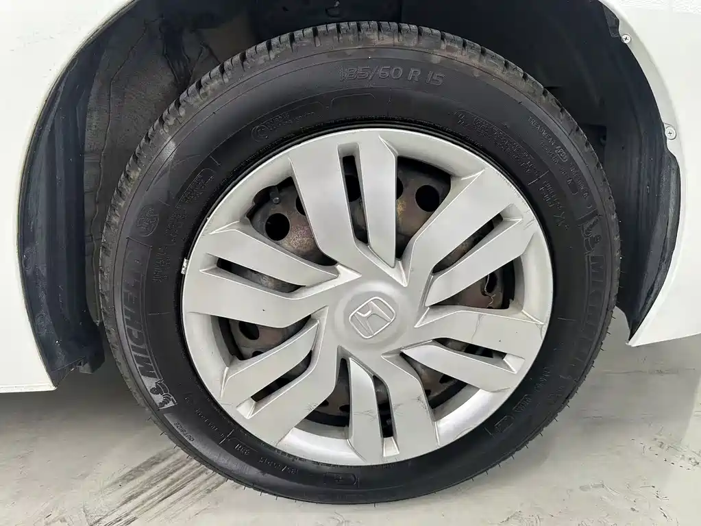 Honda Fit — миниатюра 13