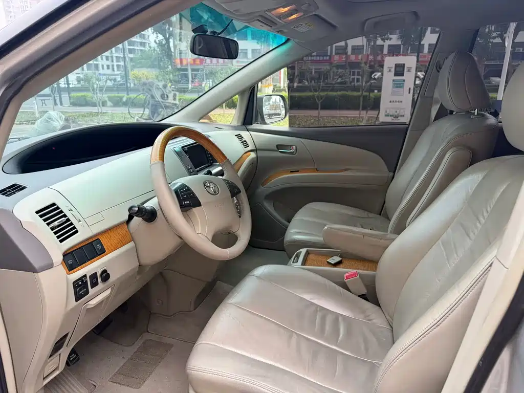 Toyota Previa 2012 2.4L 7 Luxury
