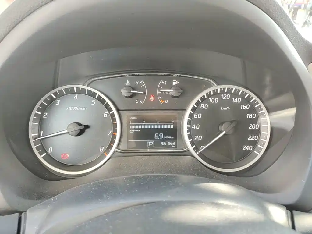Nissan Sylphy — миниатюра 12