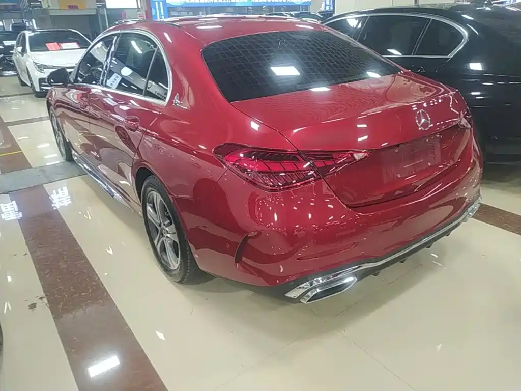 Mercedes-Benz C-Class — миниатюра 5