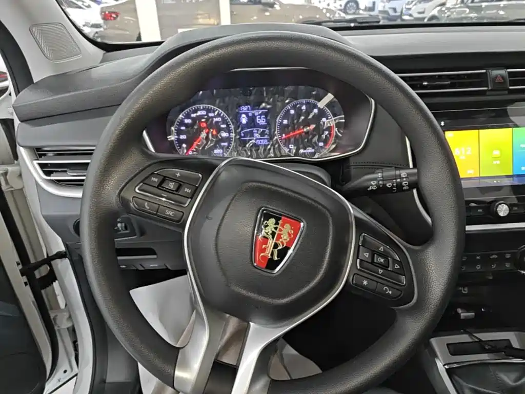 Roewe RX3 — миниатюра 11