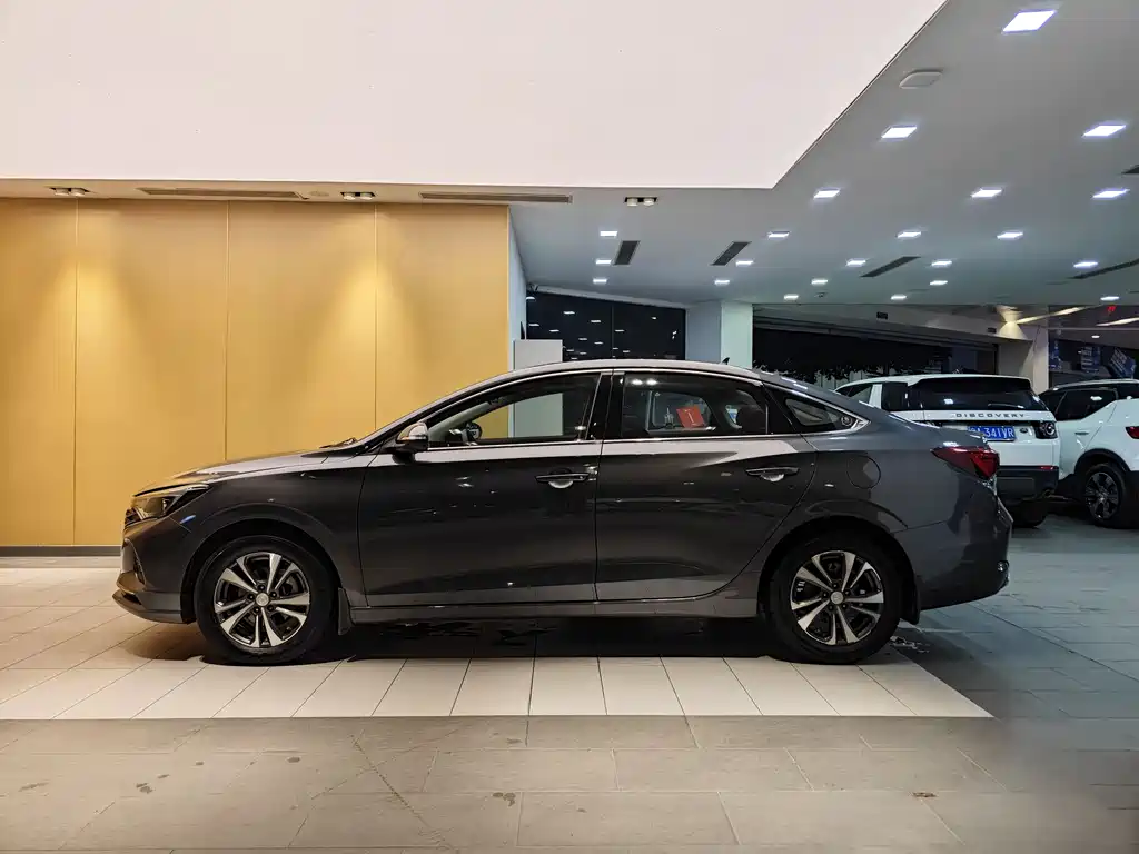 Changan Eado 2021 PLUS NE 1.4T GDI DCT Luxury
