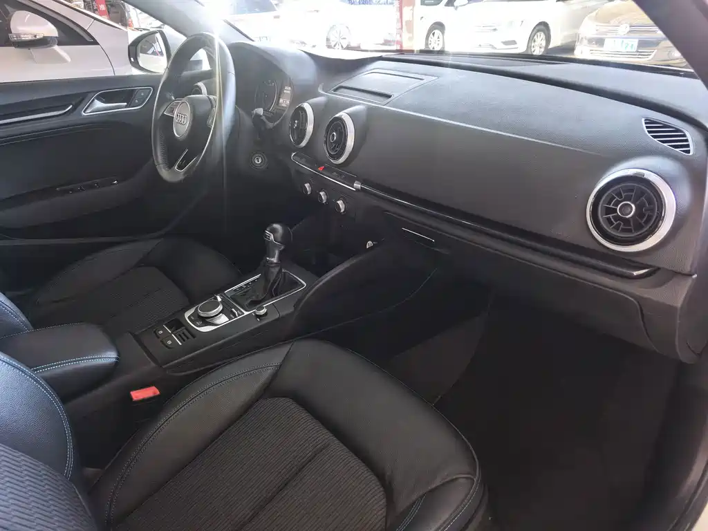 Audi A3 — миниатюра 4