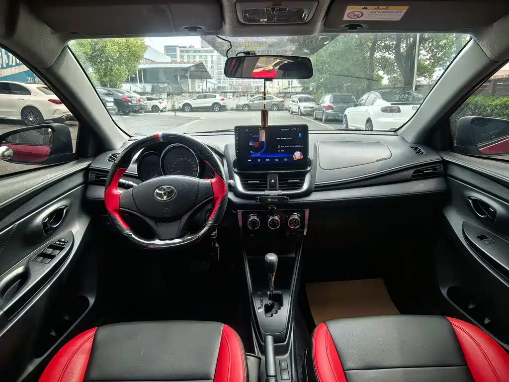 TOYOTA YARIS L ZHIXUAN