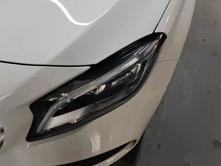 Mercedes-Benz GLA — миниатюра 5
