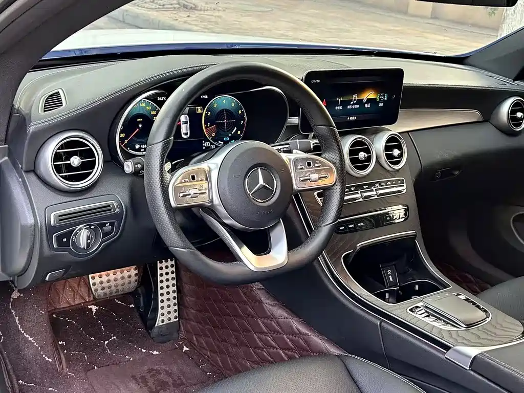 Mercedes-Benz C-Class (Import) — миниатюра 3