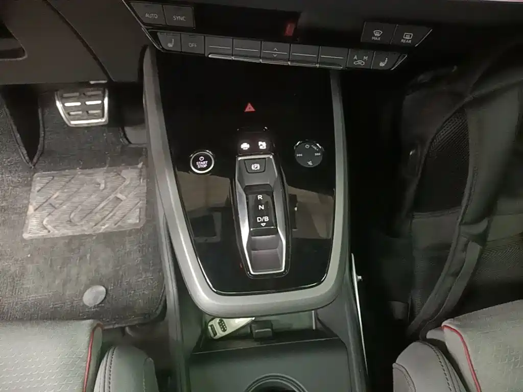 Audi Q5 e-tron — миниатюра 14