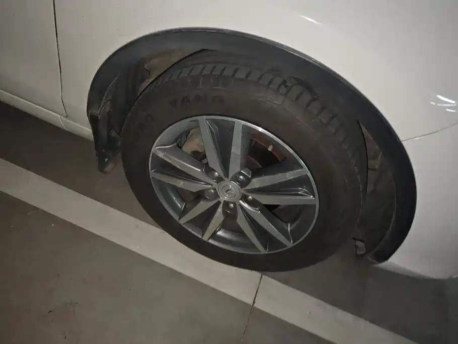 Changan Eado XT — миниатюра 6