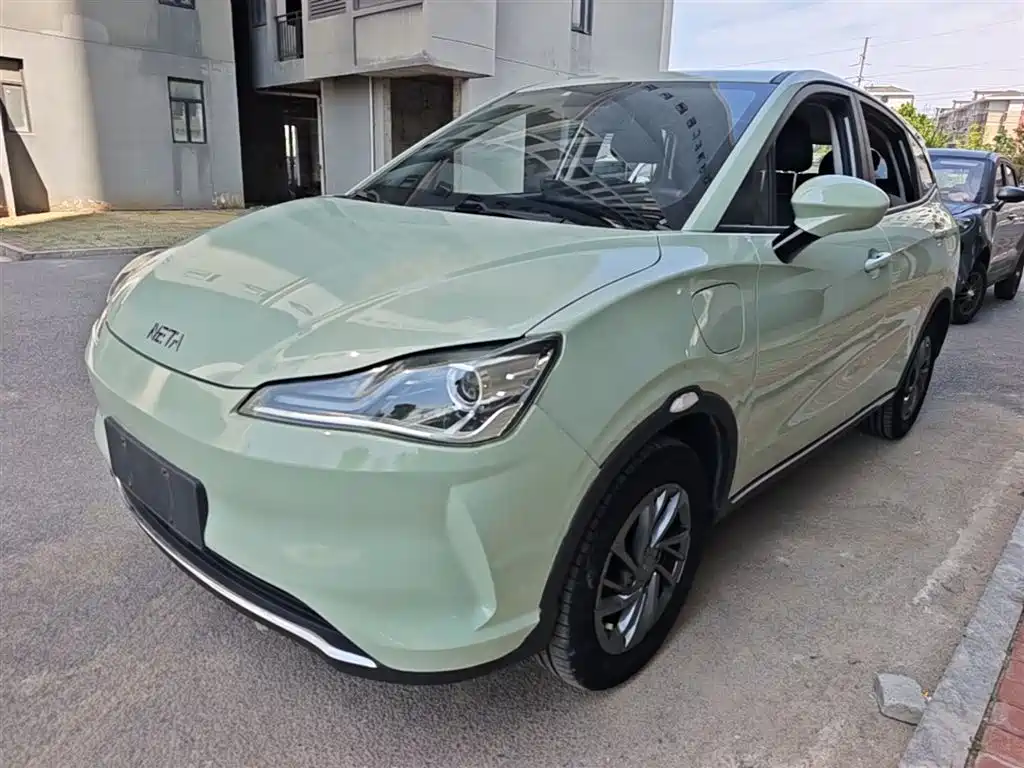 Neta Neta V 2023