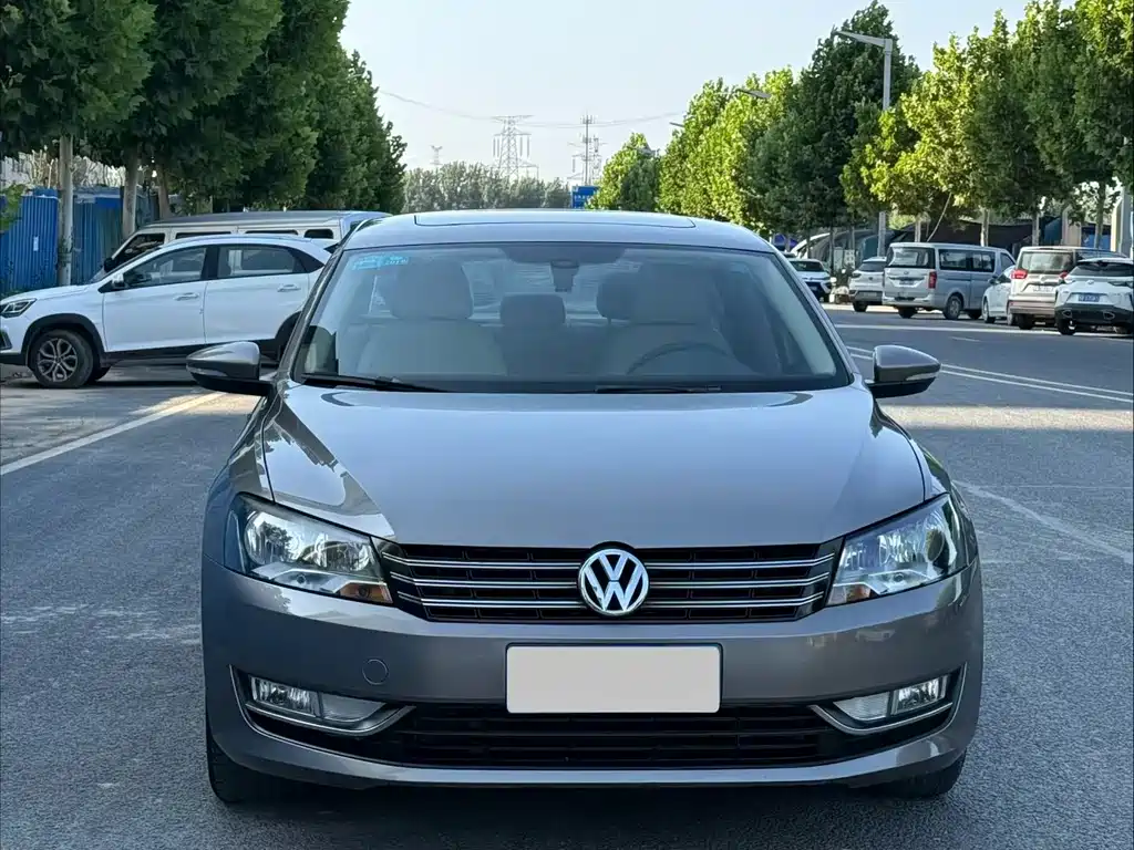 Volkswagen Passat 2013 1.8TSI DSG