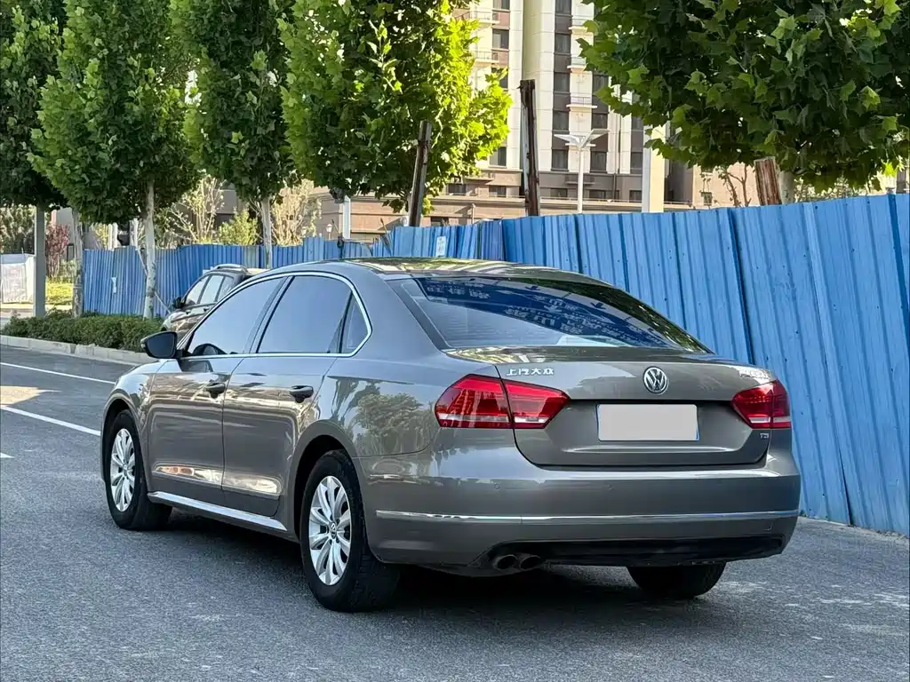 Volkswagen Passat 2013 1.8TSI DSG