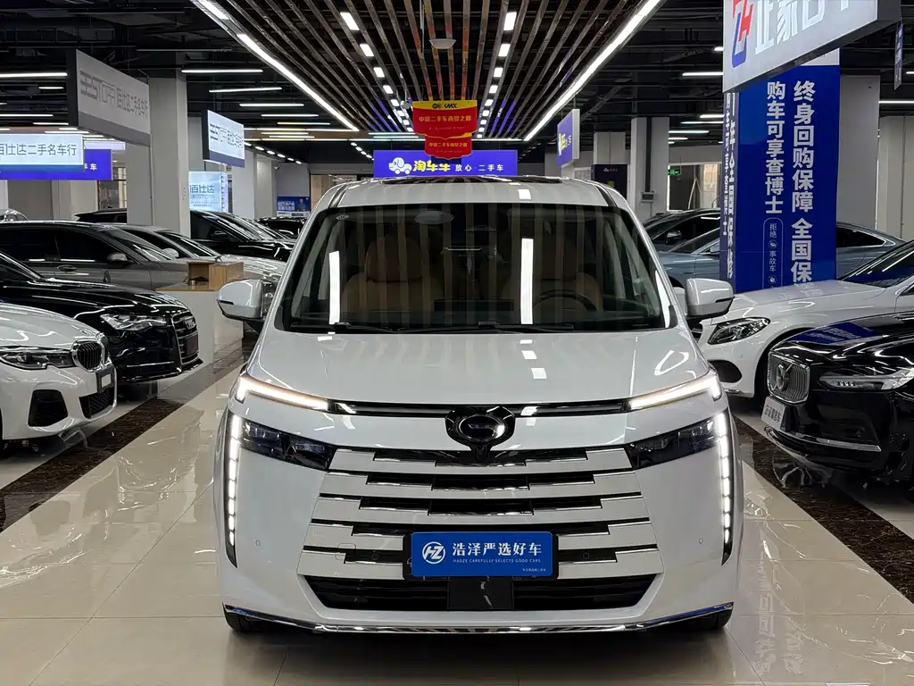 GAC Motor Trumpchi E8 PHEV — миниатюра 2