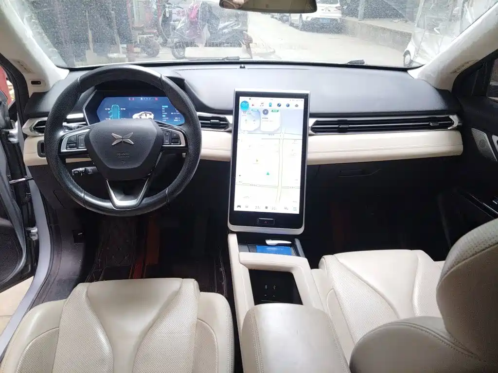XPeng G3 — миниатюра 10