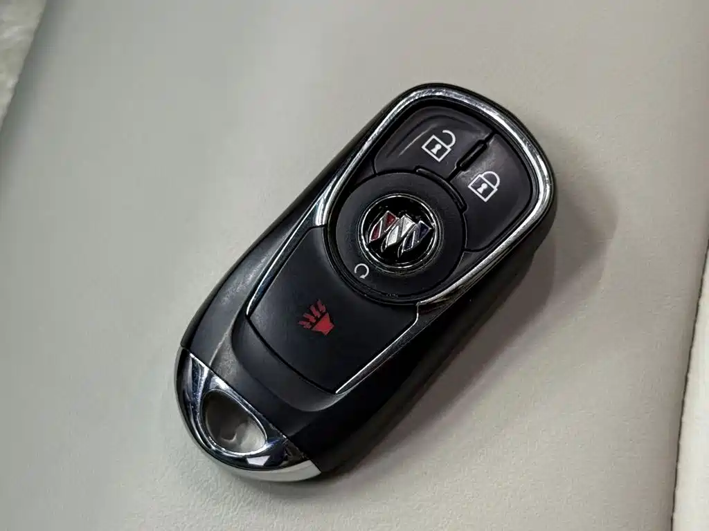 Buick GL8 — миниатюра 9