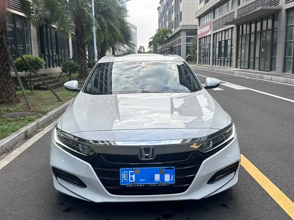 Honda Accord — миниатюра 2