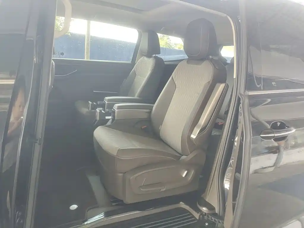 Volkswagen Viloran — миниатюра 17