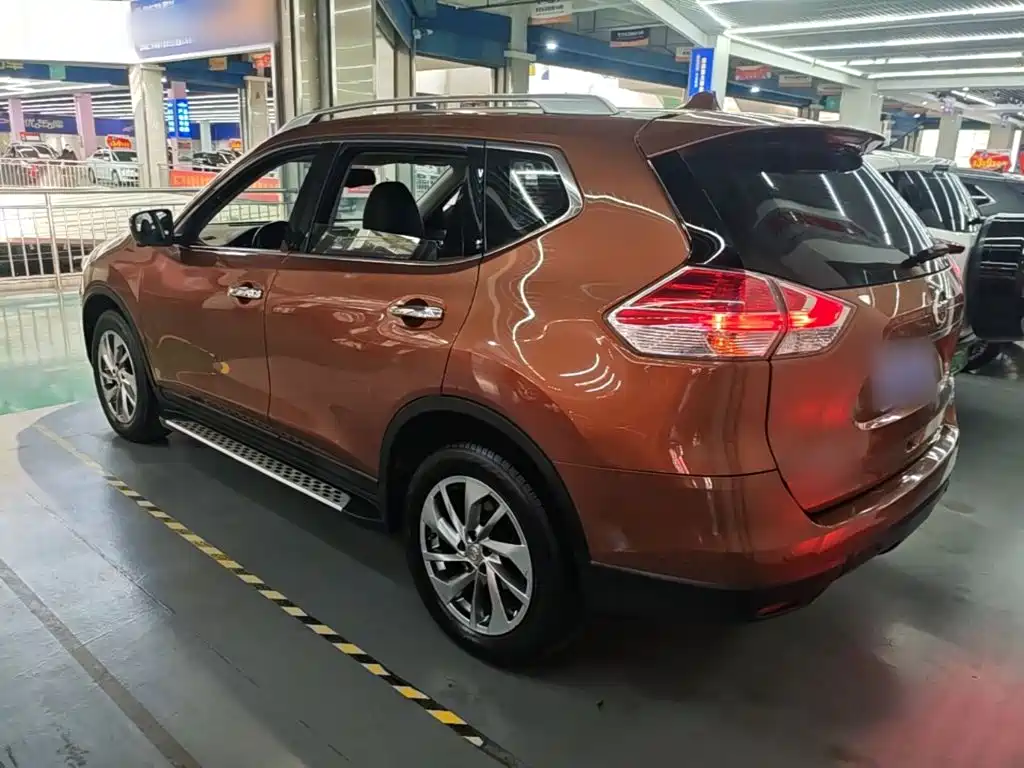 Nissan X-Trail — миниатюра 5