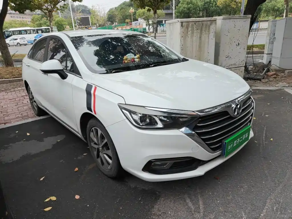 BAIC Senova D50 — миниатюра 4