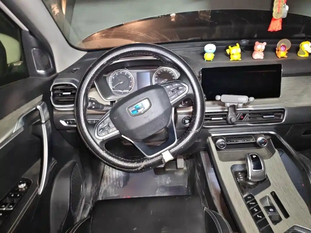 Geely Binyue — миниатюра 3