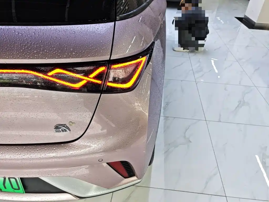BYD Dolphin — миниатюра 8