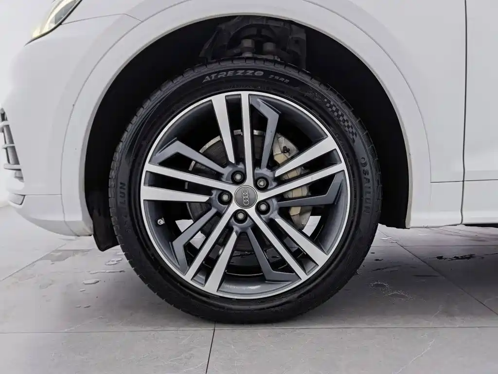 Audi Q5L — миниатюра 17