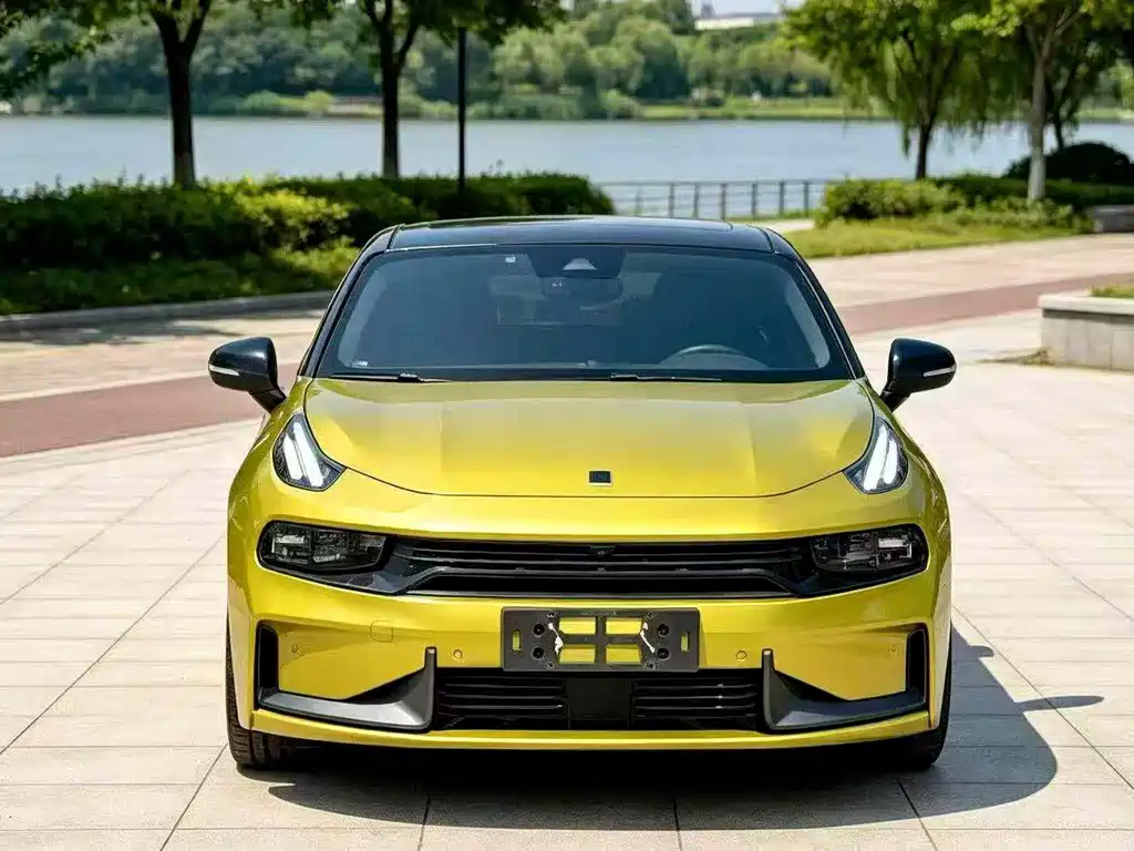 Lynk & Co 03 — миниатюра 2